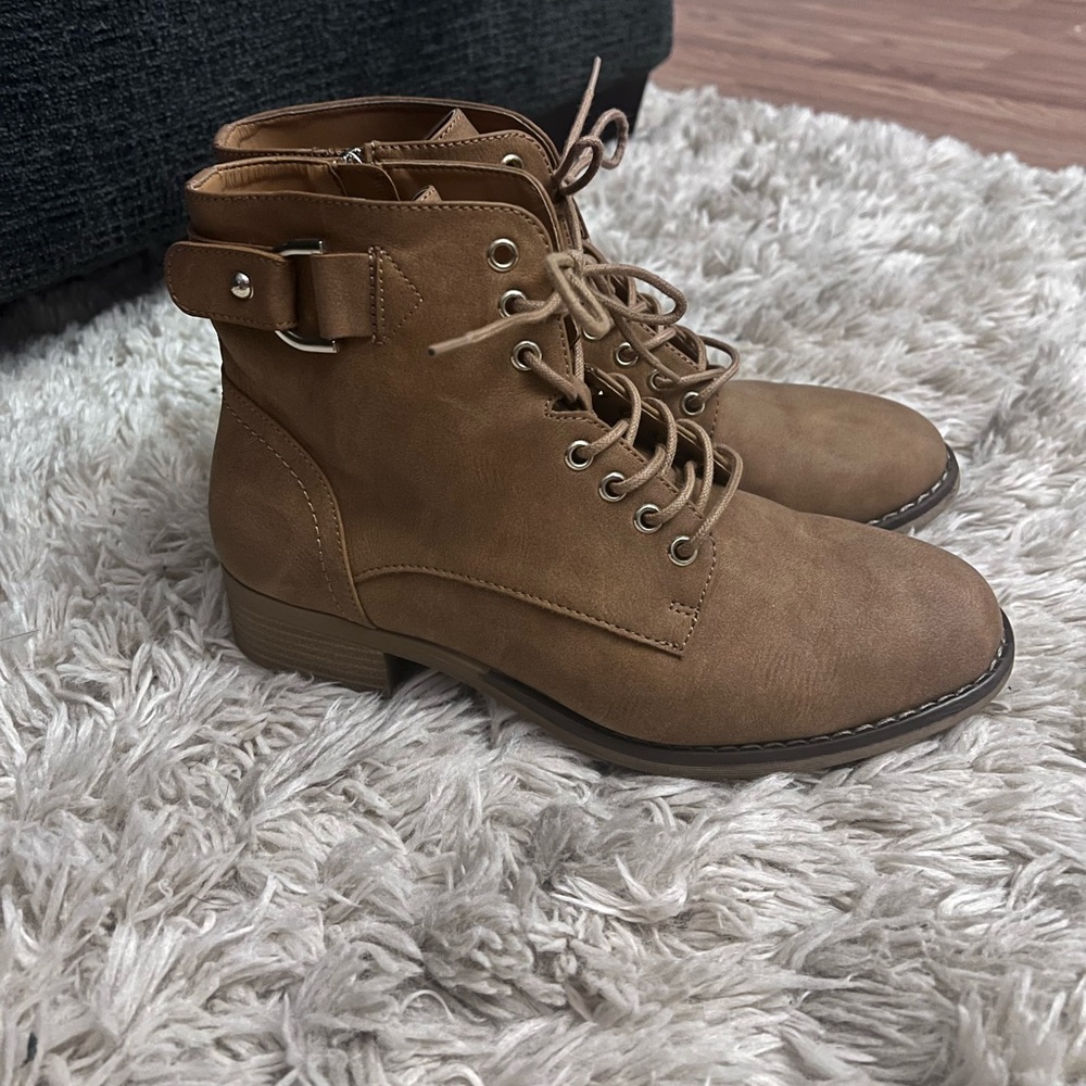 Xappeal ankle boots size 7